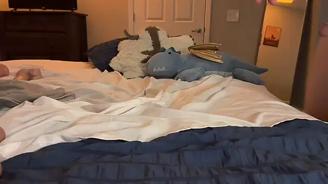 AshenBayou online show from September 19, 2025, 3:30 am