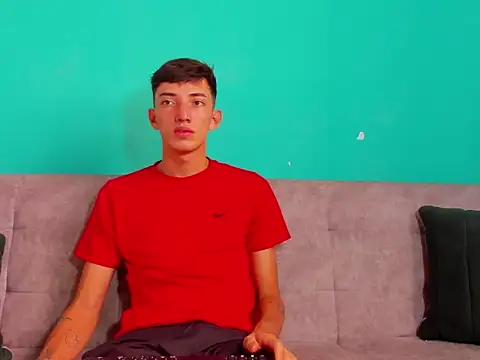 Snapshot of Maikol_Ortiz chatting on February 11, 2026, 2:11 pm Maikol Ortiz online show from February 11, 2026, 2:11 pm