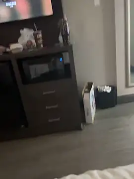 bbwbubbles77 online show from December 16, 2025, 7:19 pm