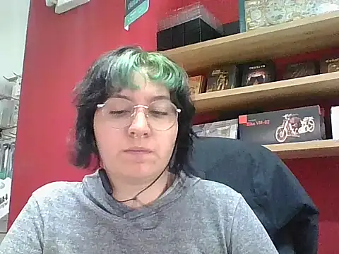 Froggyinthebox online show from May 10, 2026, 9:09 pm