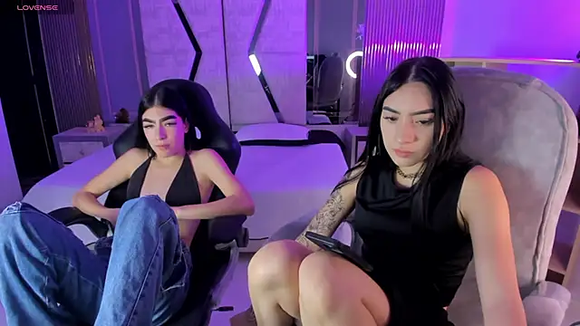 AlliceCopper online show from February 18, 2026, 1:40 pm