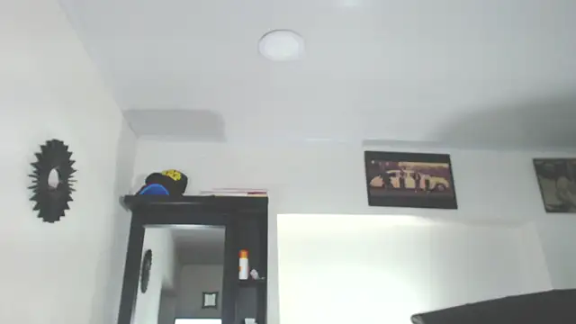 Snapshot of Vicky_hotmilf chatting on September 25, 2025, 2:21 pm Vicky hotmilf online show from September 25, 2025, 2:21 pm