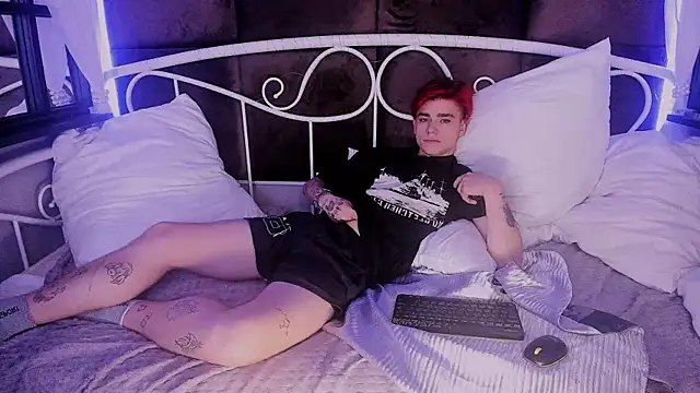 Snapshot of Blaiz_Vok chatting on September 17, 2025, 1:02 pm Blaiz Vok online show from September 17, 2025, 1:02 pm