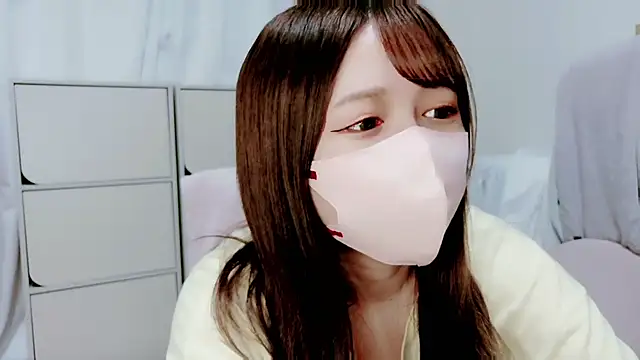 Snapshot of Hanachan_Gcup_ chatting on September 19, 2025, 3:34 pm Hanachan Gcup  online show from September 19, 2025, 3:34 pm