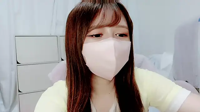 Snapshot of Hanachan_Gcup_ chatting on October 2, 2025, 6:15 pm Hanachan Gcup  online show from October 2, 2025, 6:15 pm