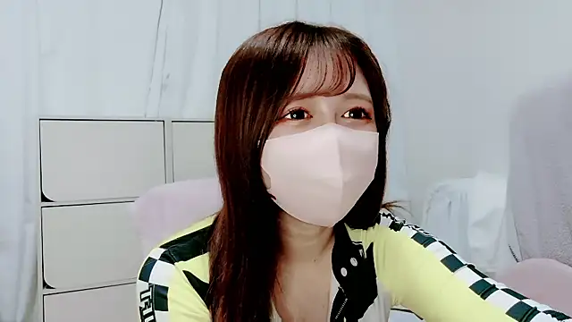 Snapshot of Hanachan_Gcup_ chatting on October 3, 2025, 11:51 am Hanachan Gcup  online show from October 3, 2025, 11:51 am