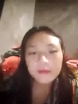 mai-xinh online show from October 2, 2025, 12:45 pm