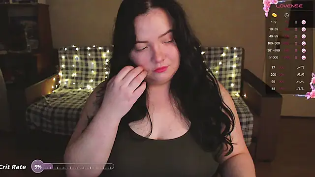 EmillyBones online show from November 3, 2025, 3:57 pm