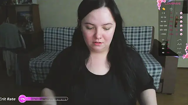 EmillyBones online show from November 18, 2025, 8:46 pm