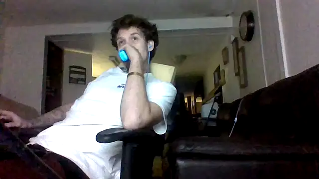 Snapshot of Duanennnn chatting on February 23, 2026, 12:41 am Duanennnn online show from February 23, 2026, 12:41 am