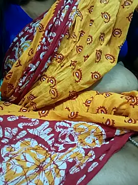 Snapshot of desi_boudi87 chatting on May 10, 2026, 5:51 pm desi boudi87 online show from May 10, 2026, 5:51 pm