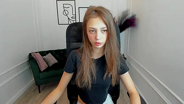 EmilyGraydis online show from October 9, 2025, 4:10 am