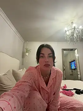 Snapshot of Remirosee chatting on February 14, 2026, 8:49 pm Remirosee online show from February 14, 2026, 8:49 pm