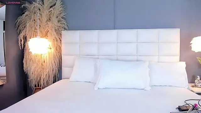 AnastasiaBlare online show from December 18, 2025, 5:19 pm