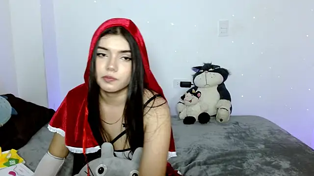 Emma yui19 online show from September 17, 2025, 10:22 pm