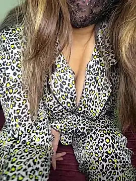 Snapshot of mysticlure-- chatting on November 26, 2025, 12:11 am mysticlure-- online show from November 26, 2025, 12:11 am