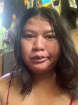 Snapshot of TS-YANNA chatting on March 31, 2026, 5:41 am TS-YANNA online show from March 31, 2026, 5:41 am