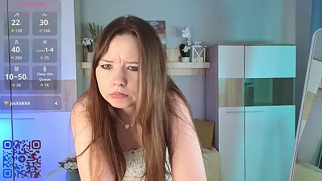 Snapshot of Sweetie_Hope chatting on September 9, 2025, 7:19 am Sweetie Hope online show from September 9, 2025, 7:19 am