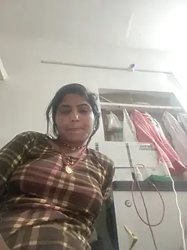 LUCKY cut online show from March 5, 2026, 6:48 pm