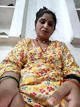 LUCKY cut online show from April 12, 2026, 4:23 pm