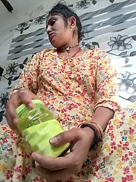 LUCKY cut online show from April 22, 2026, 3:20 am