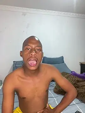 dick4mami online show from April 12, 2026, 8:14 pm