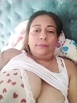 Snapshot of _tetas_92 chatting on November 19, 2025, 4:51 pm tetas 92 online show from November 19, 2025, 4:51 pm