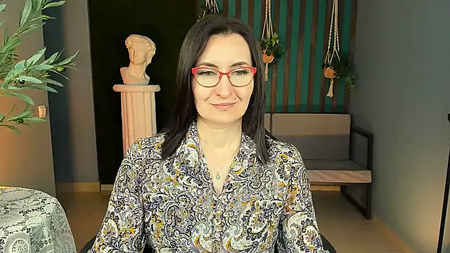 UnaTerra online show from November 11, 2025, 9:20 am