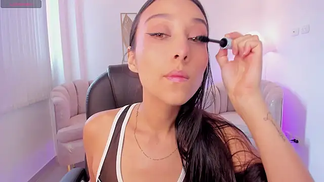 Kristen Rousse online show from January 14, 2026, 9:09 pm