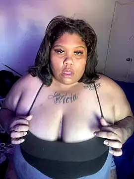 BlaxicanaMami online show from September 9, 2025, 9:47 pm