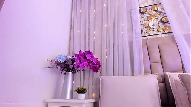 CannelaSmith online show from May 16, 2026, 1:13 am