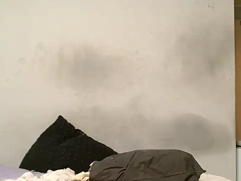 Snapshot of ROYALASS25 chatting on September 10, 2025, 4:01 am ROYALASS25 online show from September 10, 2025, 4:01 am