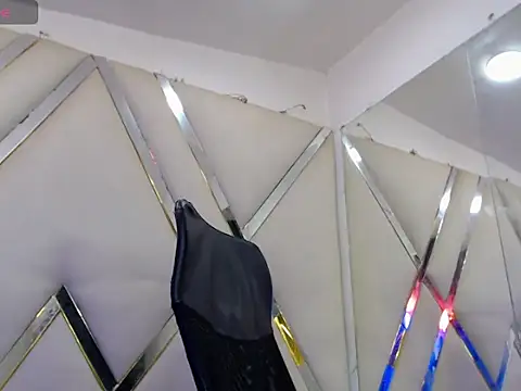 Snapshot of Penelopee_Rouse chatting on February 23, 2026, 8:17 pm Penelopee Rouse online show from February 23, 2026, 8:17 pm