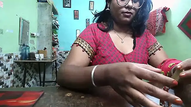 DearKimmi online show from November 8, 2025, 3:29 am