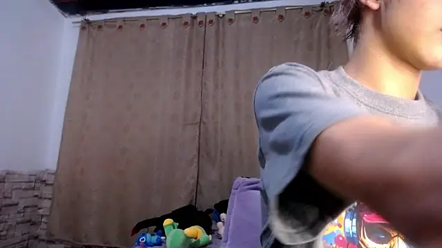 DaraKat18 online show from March 24, 2026, 10:48 pm