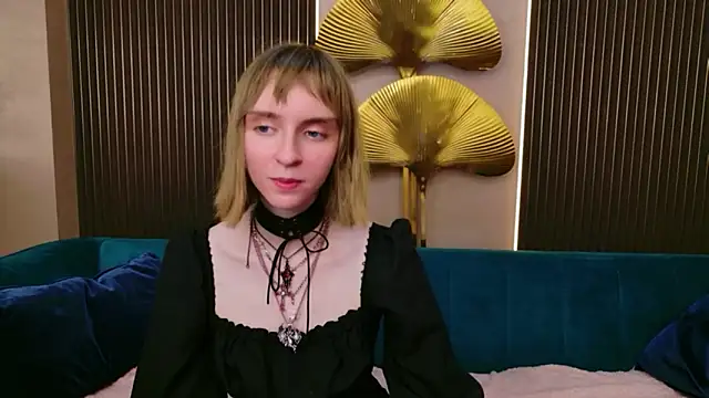 Beverly Gomes online show from February 22, 2026, 8:40 pm