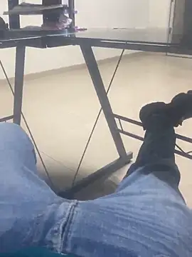 Chico031289 online show from November 1, 2025, 6:21 pm