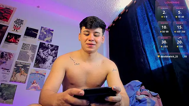 Gingertwink n online show from November 30, 2025, 4:33 pm