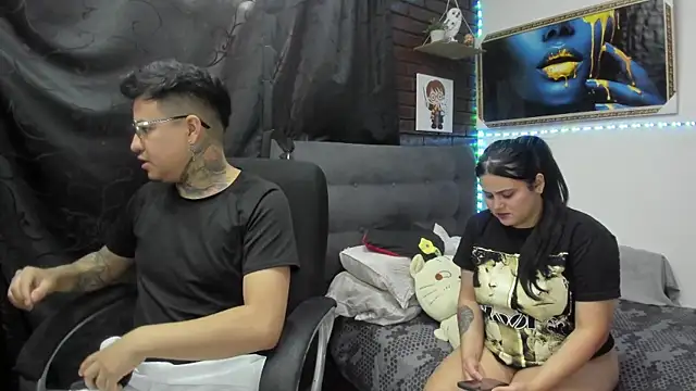 CrisabellssEden online show from January 15, 2026, 2:32 pm