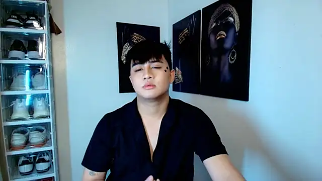 Snapshot of KentAivan chatting on September 28, 2025, 11:32 pm KentAivan online show from September 28, 2025, 11:32 pm