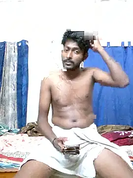 Snapshot of Bigsizemodda chatting on October 28, 2025, 5:37 pm Bigsizemodda online show from October 28, 2025, 5:37 pm