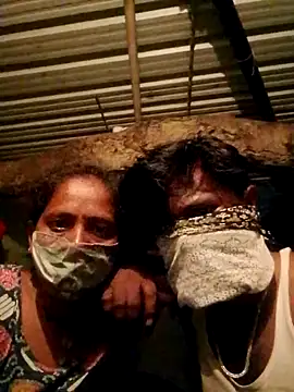 Snapshot of CUTE-004 chatting on September 23, 2025, 4:32 pm CUTE-004 online show from September 23, 2025, 4:32 pm