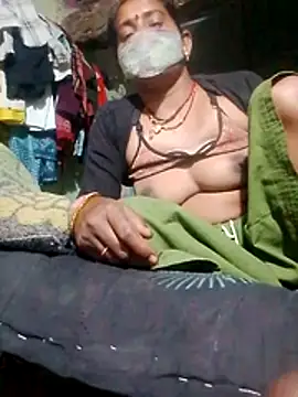 CUTE-004 online show from April 16, 2026, 5:14 pm