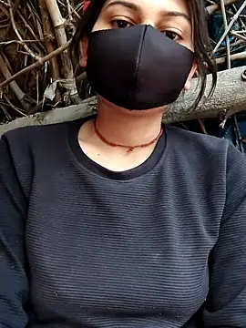 Janvi Jaitly online show from April 24, 2026, 1:19 am