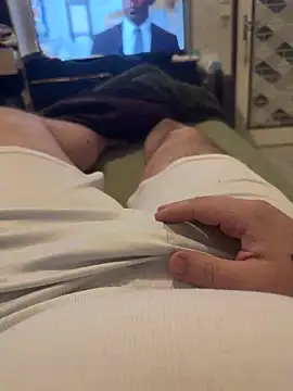 Badking9377 online show from April 24, 2026, 5:26 pm