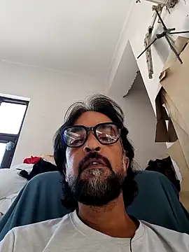 malhotra21 online show from September 16, 2025, 10:38 am