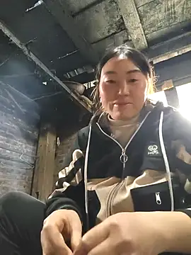 siki-00 online show from November 22, 2025, 4:55 am