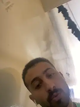 Hehjehjeqll online show from May 19, 2026, 4:52 am
