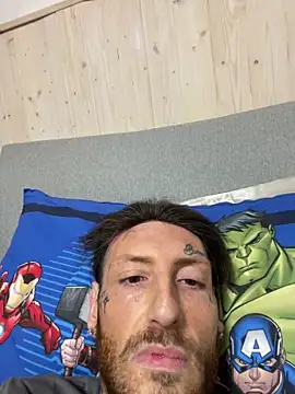 Snapshot of dennis89768 chatting on February 17, 2026, 12:07 am dennis89768 online show from February 17, 2026, 12:07 am