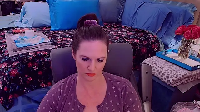 ninajaymes online show from October 3, 2025, 11:13 pm